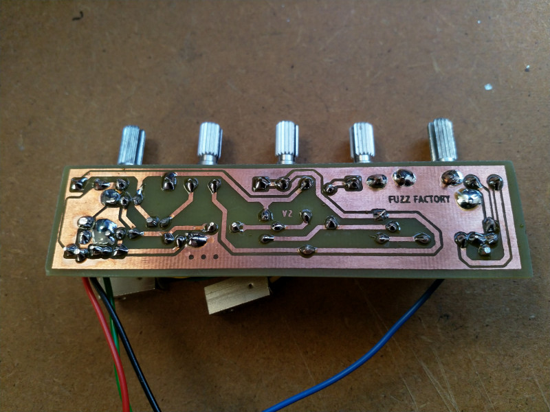 zvex_fuzz_factory_board_bottom.jpg